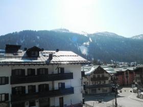 <b>vista da balcone</b> vista da balcone