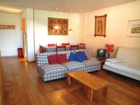 <b>MIRRO apartment</b> living room