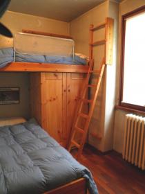 <b>camera con letto a castello ad L</b> 