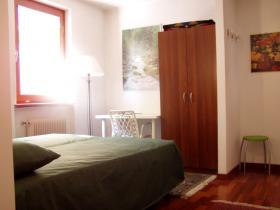 <b>letto matrimoniale stanza piano superiore</b> 