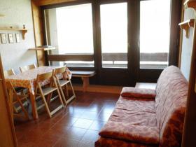 <b>Soggiorno con divano letto matrimoniale</b> 